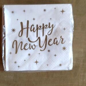 🌟 HAPPY NEW YEAR 40 COUNT BEVERAGE NAPKINS 🌟
